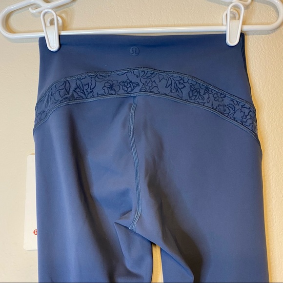 LULULEMON code blue Wunder Under crop leggings NWT - Picture 3 of 9